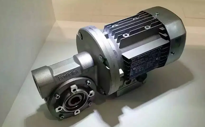 �M(j��n)�ڜp�ٙC(j��)�S��